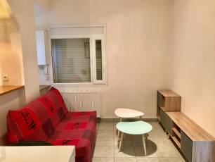 renting F2 Furnished  Montluon