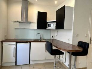 renting Studio Furnished  Montluon