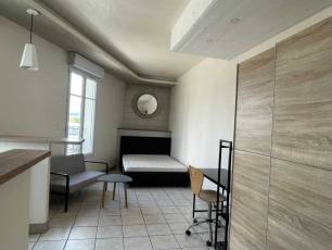 renting Studio Unfurnished  Montluon