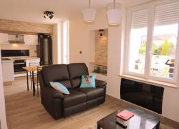 renting F2 Unfurnished  Montluon