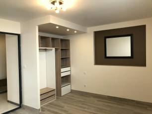  F3 non meubl  Montluon