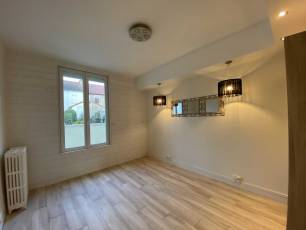 renting F2 Unfurnished  Montluon