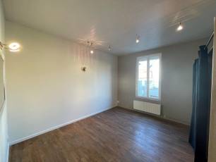  F3 non meubl  Montluon