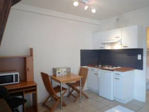 renting Studio Unfurnished  Montluon