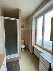 renting Studio Unfurnished  Montluon