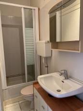 renting Studio Furnished  Montluon