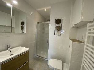 renting F2 Furnished  Montluon