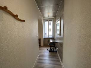 renting Studio Unfurnished  Montluon