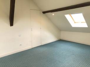 renting F2 Unfurnished  Montluon