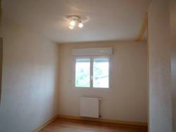 renting F3 Unfurnished  Montluon