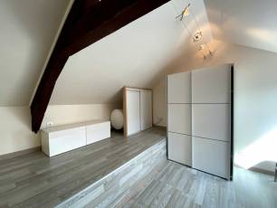 renting F2 Unfurnished  Montluon
