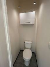  F3 non meubl  Montluon